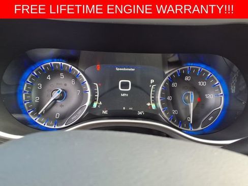 New 2026 Chrysler Pacifica Select FWD image 17