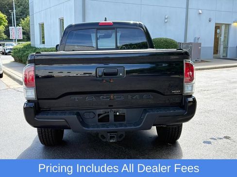 Used 2022 Toyota Tacoma TRD Sport w/ TRD Premium Sport Package AWD/4WD image 6