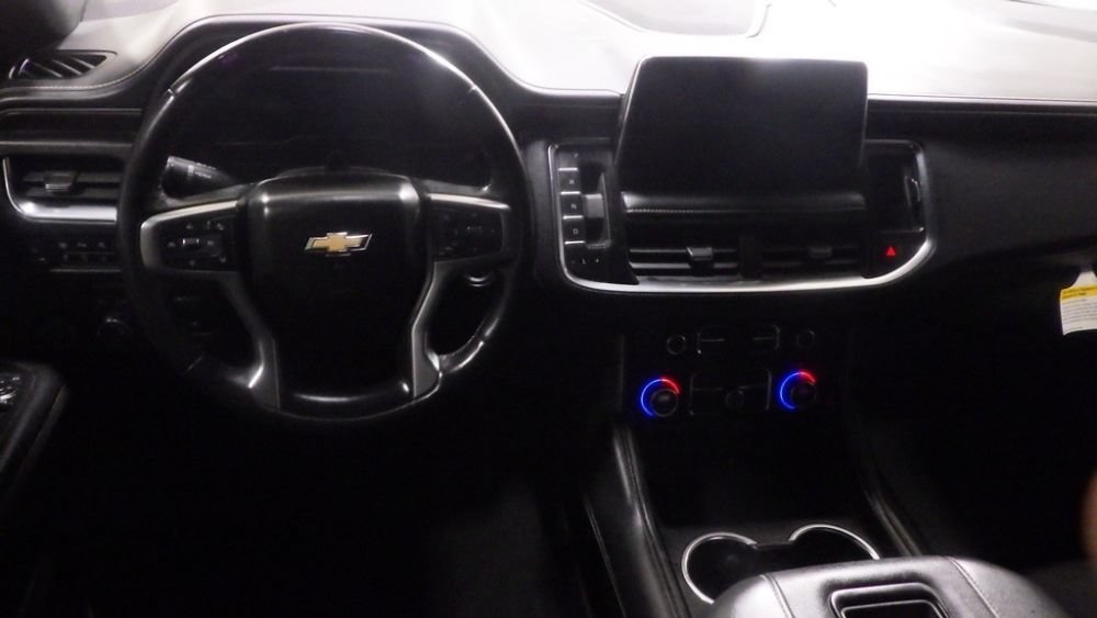 Used 2023 Chevrolet Tahoe Premier w/ Advanced Technology Package AWD/4WD image 9