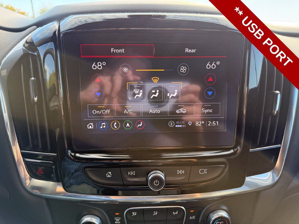 Used 2023 Chevrolet Traverse RS AWD/4WD image 27