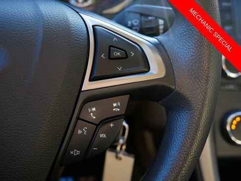 Used 2015 Ford Fusion SE image 19