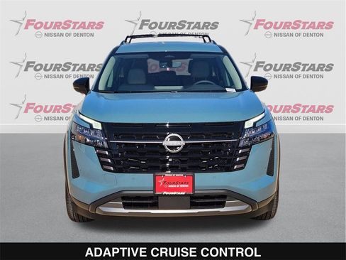 New 2026 Nissan Pathfinder SL image 10