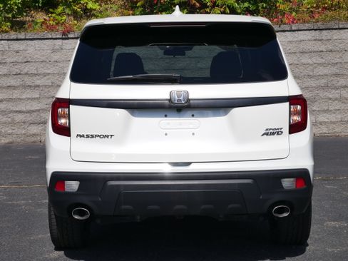 Used 2019 Honda Passport Sport image 5