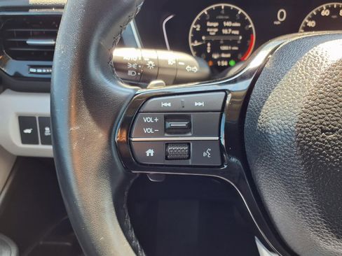 Used 2025 Honda Pilot EX-L image 15