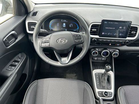 New 2026 Hyundai Venue SEL FWD image 16