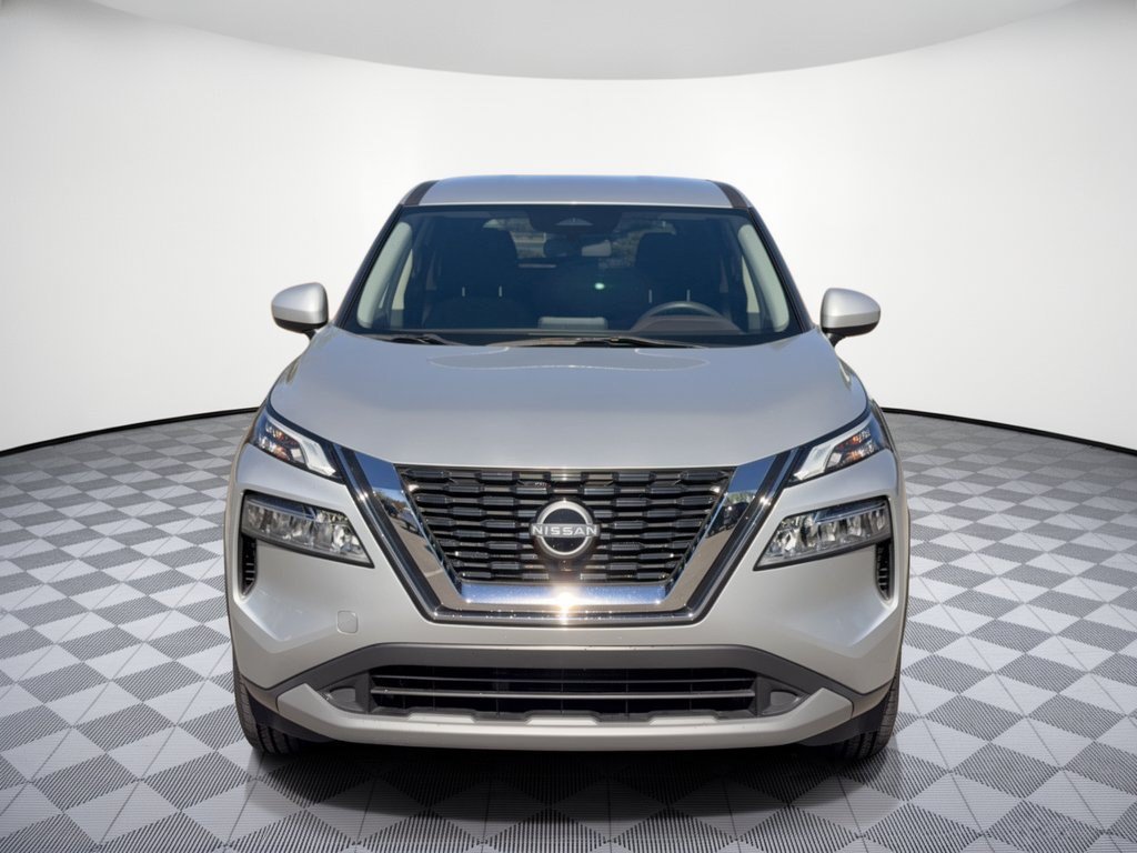 Used 2023 Nissan Rogue SV FWD image 6