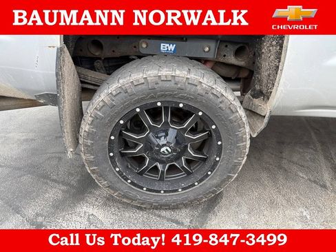 Used 2018 Chevrolet Silverado 2500 LT w/ All Star Edition AWD/4WD image 18