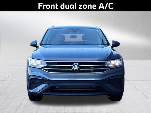 Used 2024 Volkswagen Tiguan SE image 4