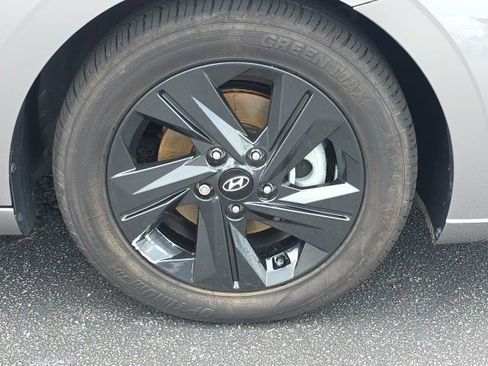 Used 2023 Hyundai Elantra SEL FWD image 23