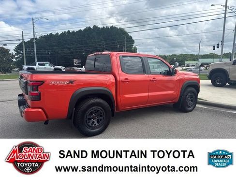 Used 2025 Nissan Frontier Pro-X w/ Tow Package RWD image 3