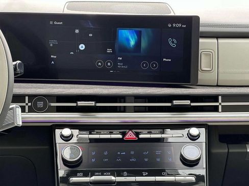 Used 2025 Hyundai Santa Fe Calligraphy image 19