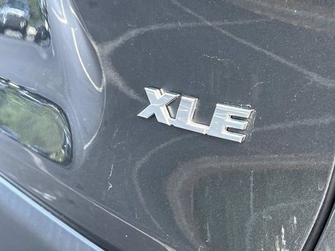 Used 2023 Toyota RAV4 XLE w/ Convenience Package FWD image 10
