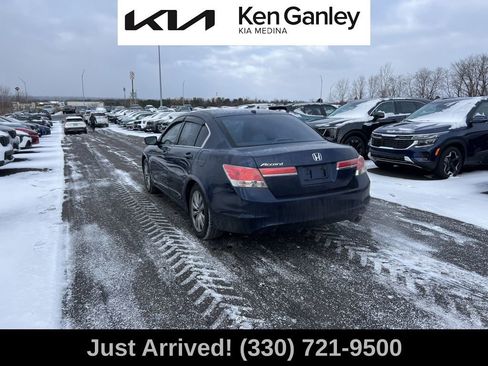 Used 2011 Honda Accord EX-L image 7