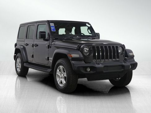 Used 2018 Jeep Wrangler Unlimited Sport S image 7