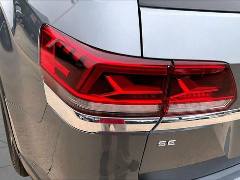 Used 2023 Volkswagen Atlas SE FWD image 26