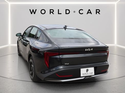 Certified 2025 Kia K4 EX FWD image 5