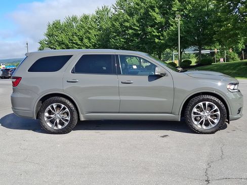Used 2019 Dodge Durango R/T w/ Technology Group AWD/4WD image 10