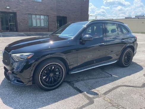 Used 2024 Mercedes-Benz GLC 43 AMG 4MATIC image 3