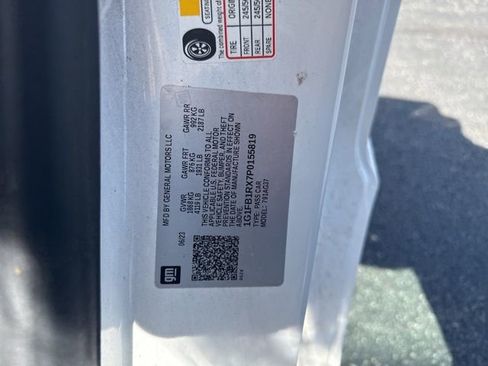 Used 2023 Chevrolet Camaro LT image 7