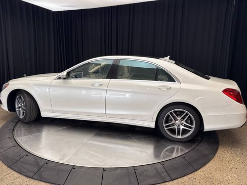 Used 2016 Mercedes-Benz S 550 4MATIC Sedan image 4