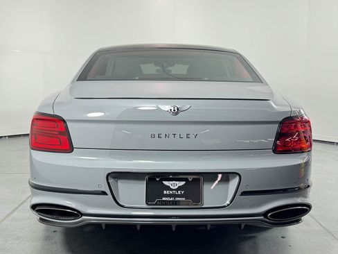 New 2025 Bentley Flying Spur Plug-In Hybrid AWD/4WD image 10
