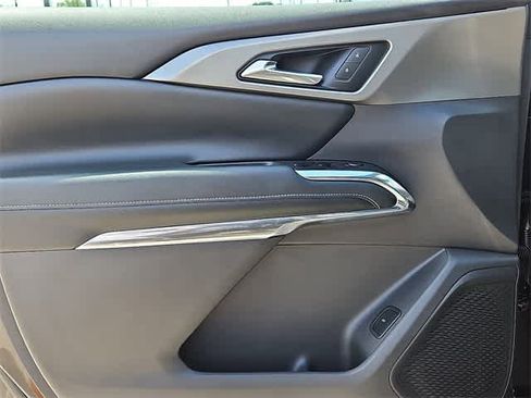 New 2026 Chevrolet Traverse LT w/ Driver Confidence Package image 11