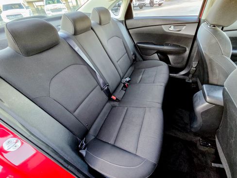 Used 2021 Kia Forte LXS image 27