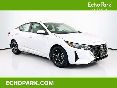 Used 2024 Nissan Sentra SV image 1