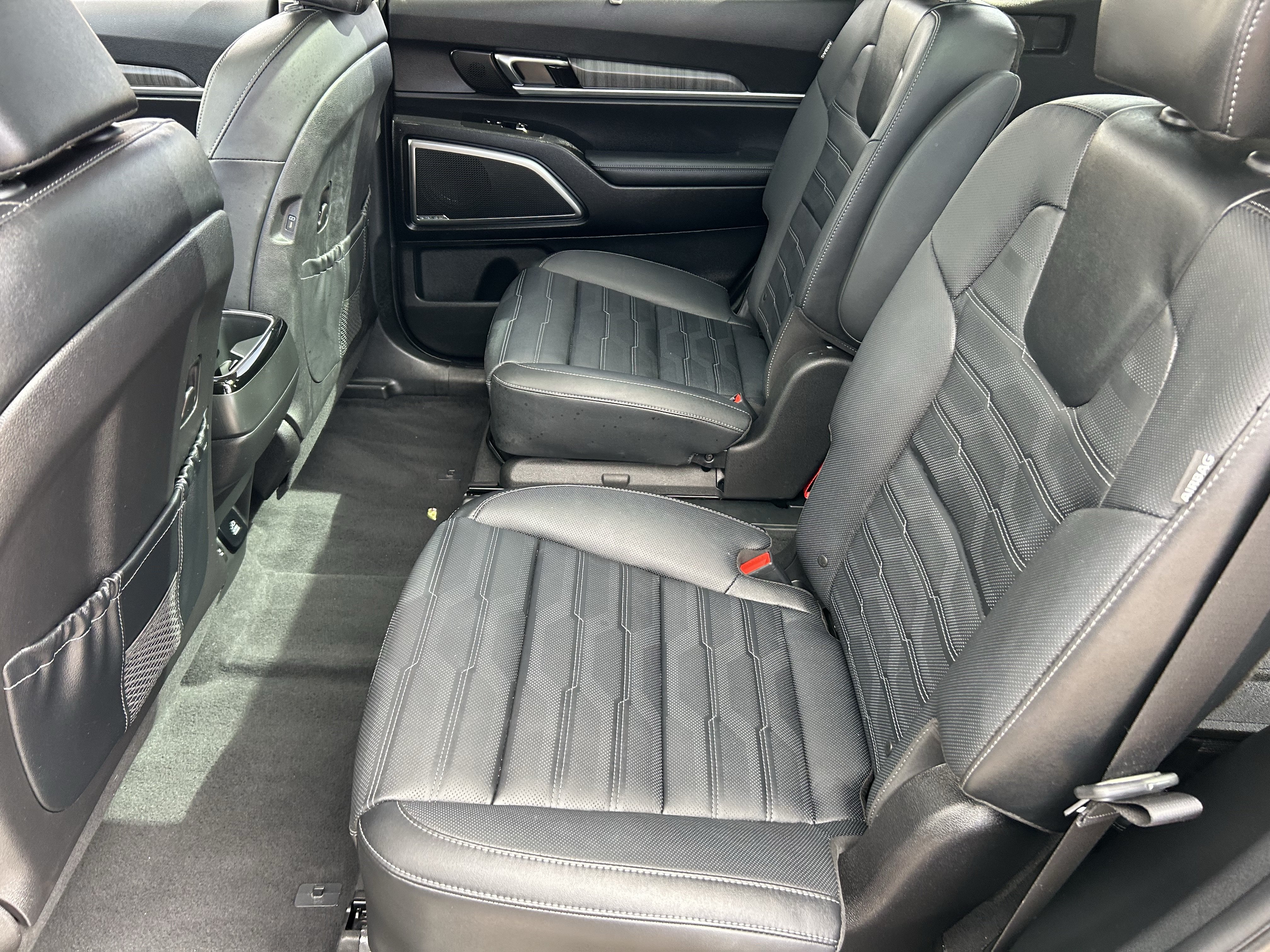 Certified 2023 Kia Telluride SX Prestige AWD/4WD image 16