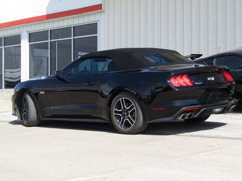 Used 2022 Ford Mustang GT Premium image 17