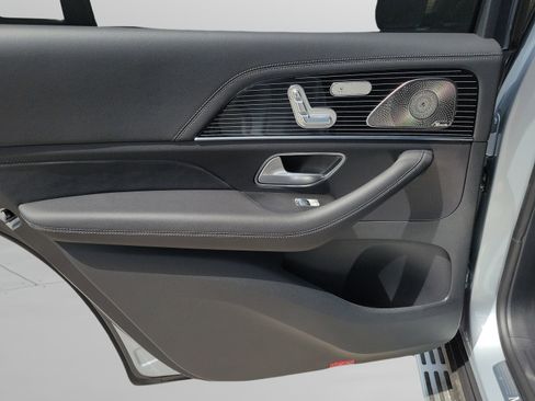 New 2026 Mercedes-Benz GLS 580 4MATIC image 6