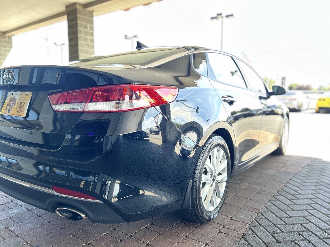 Used 2018 Kia Optima LX w/ Convenience Package FWD image 11