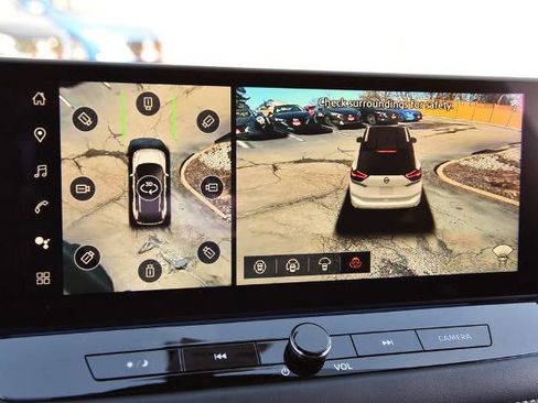 New 2026 Nissan Rogue Platinum image 17