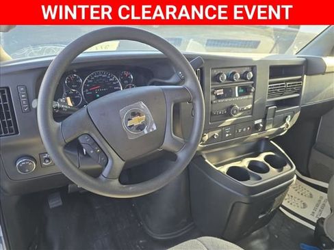 New 2025 Chevrolet Express 3500 Work Van w/ Power Convenience Package image 15