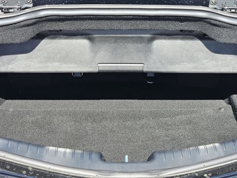 Certified 2025 Mercedes-Benz CLE 300 4MATIC Cabriolet image 30