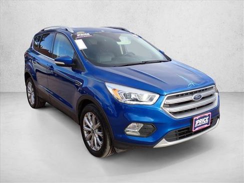 Used 2017 Ford Escape Titanium image 6