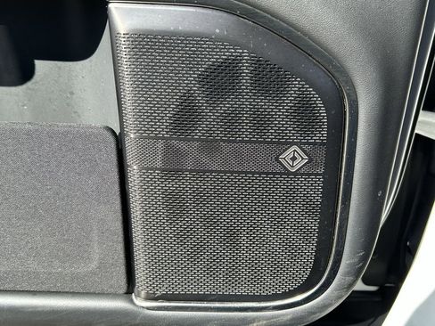 Used 2023 Rivian R1S Adventure image 24