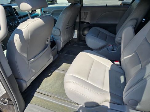 Used 2015 Toyota Sienna XLE w/ XLE Navigation Package image 24