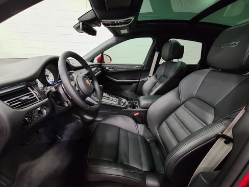 New 2026 Porsche Macan GTS AWD/4WD image 15