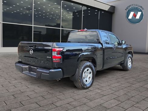 Used 2024 Nissan Frontier S image 5