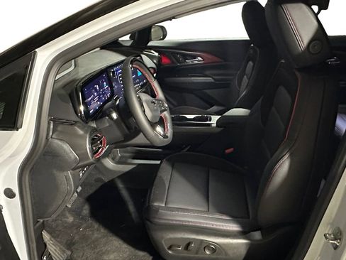 New 2026 Chevrolet Equinox EV RS image 9