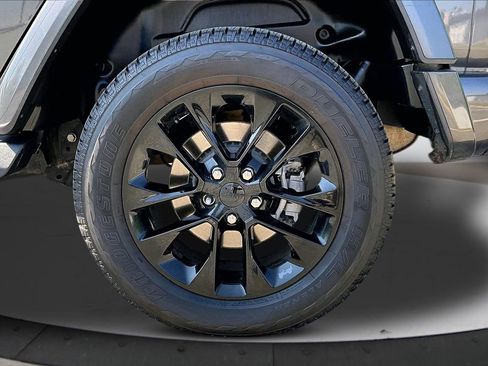 Certified 2021 Jeep Wrangler Unlimited Sahara AWD/4WD image 34