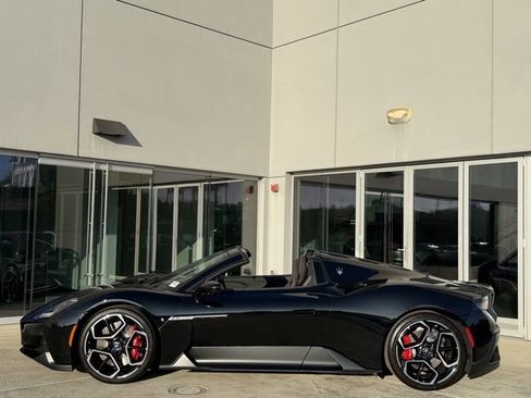 New 2024 Maserati MC20 Cielo image 7