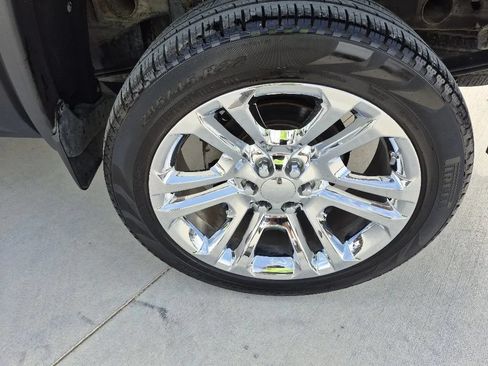 Used 2018 GMC Sierra 1500 Denali AWD/4WD image 9