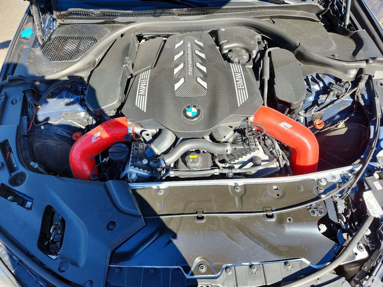 Used 2023 BMW M550i xDrive w/ Executive Package AWD/4WD image 9
