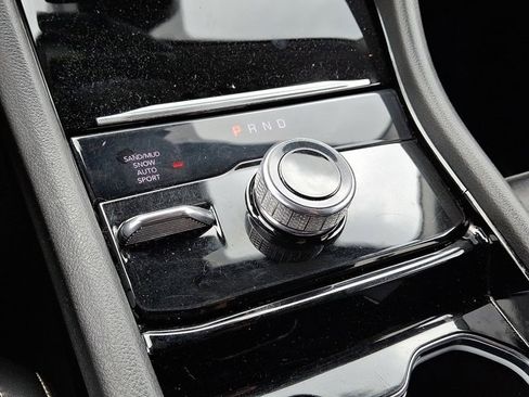 Used 2021 Jeep Grand Cherokee L Limited image 18