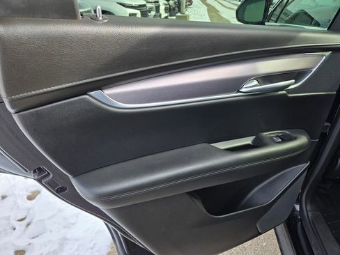 Used 2018 Cadillac XT5 Premium Luxury image 42