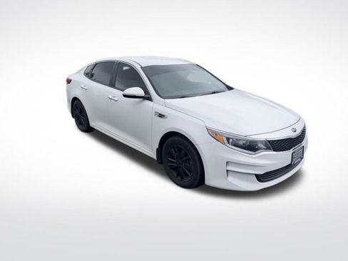 Used 2016 Kia Optima LX w/ LX Convenience Package image 1