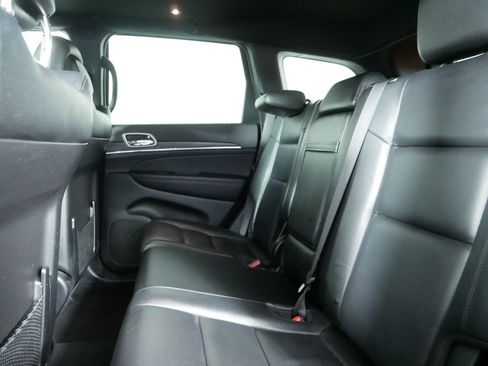 Used 2020 Jeep Grand Cherokee Limited AWD/4WD image 16