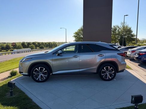 Used 2018 Lexus RX 350 AWD w/ Premium Package image 3